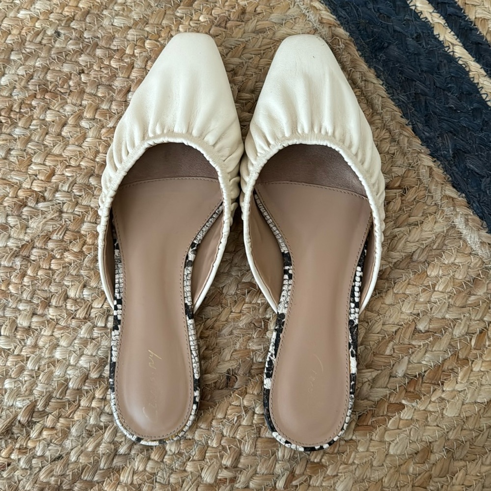 Faux leather square toe flat